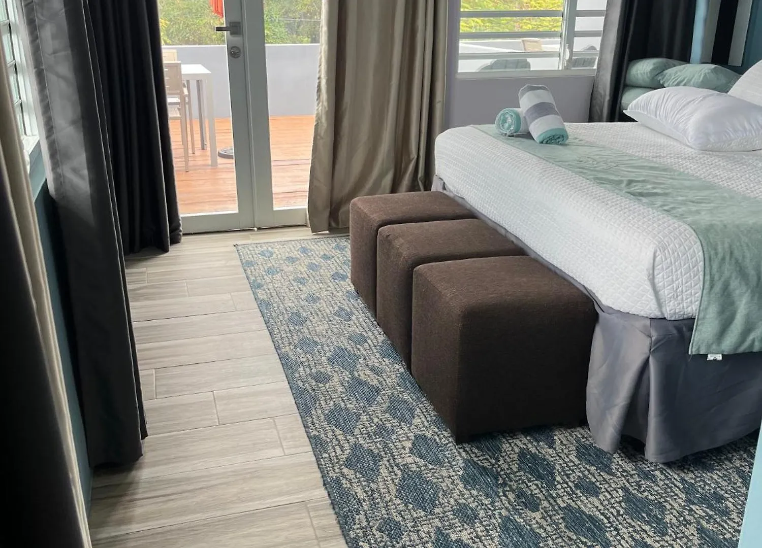 Old Crow Hotel And Suites Vieques