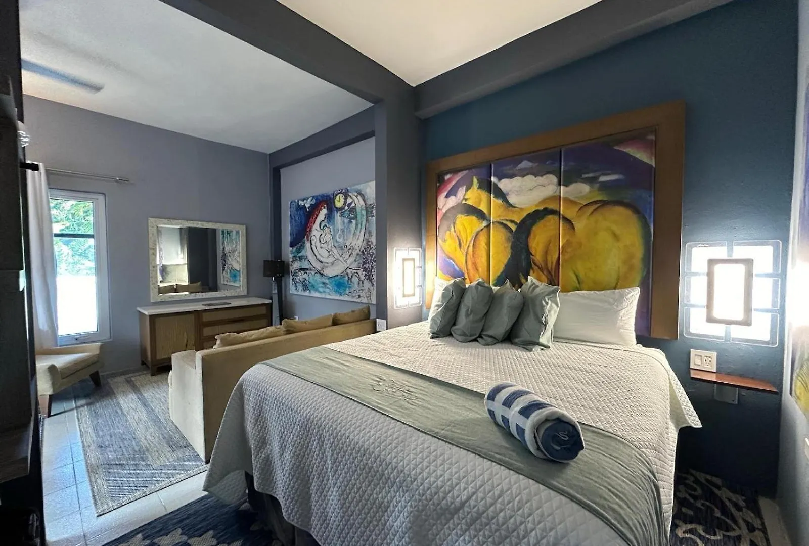 Old Crow Hotel And Suites Vieques