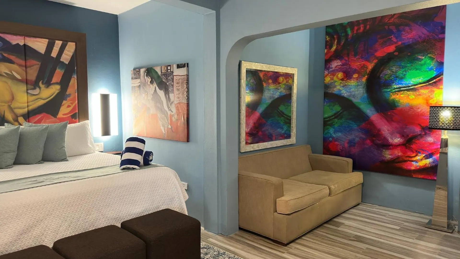 Old Crow Hotel And Suites Vieques
