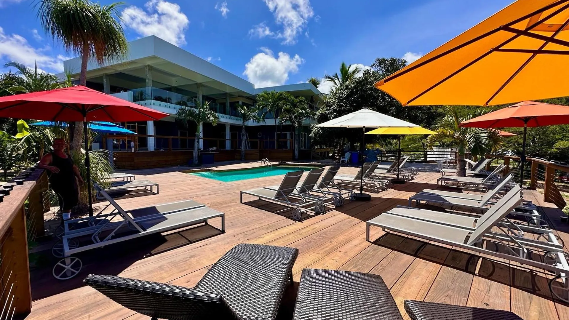 Old Crow Hotel And Suites Vieques